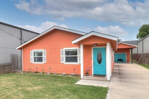 House, 2 Bedrooms | Exterior - Jewel's Peace Of Paradise 2 Bedroom Home by RedAwning (Rockport)