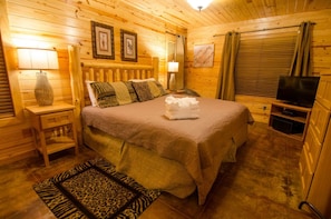 4 chambres, fer et planche à repasser, Wi-Fi, draps fournis