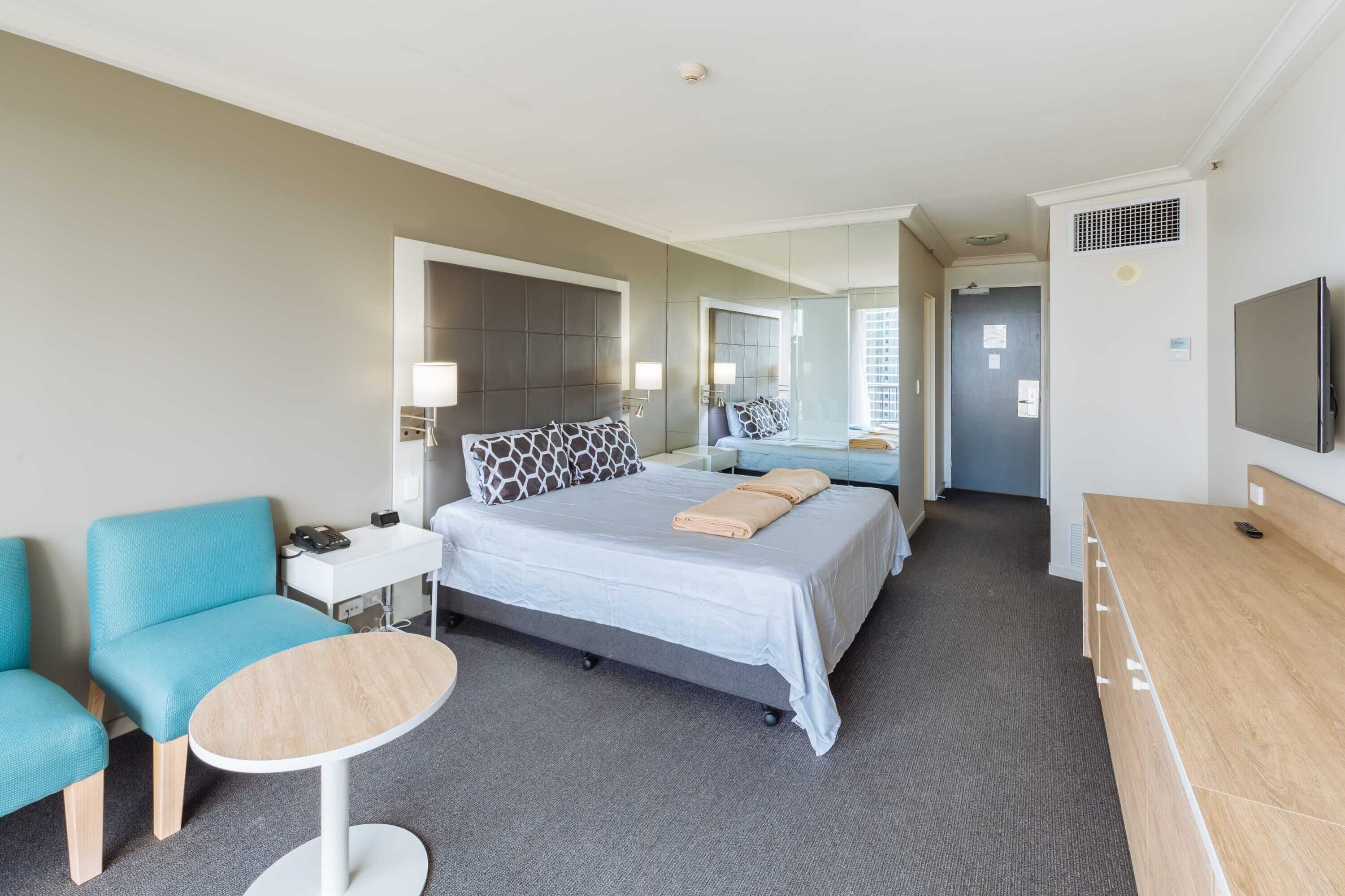 Surfers Beach View Apartment.