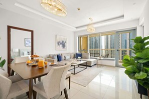 Interior - Luxury 3BR Downtown Dubai Apartment with Burj Khalifa Views (Downtown Dubai)