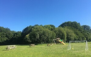 Children's area - Fonclaire Holidays - Carpers Rest Field View (Blond)