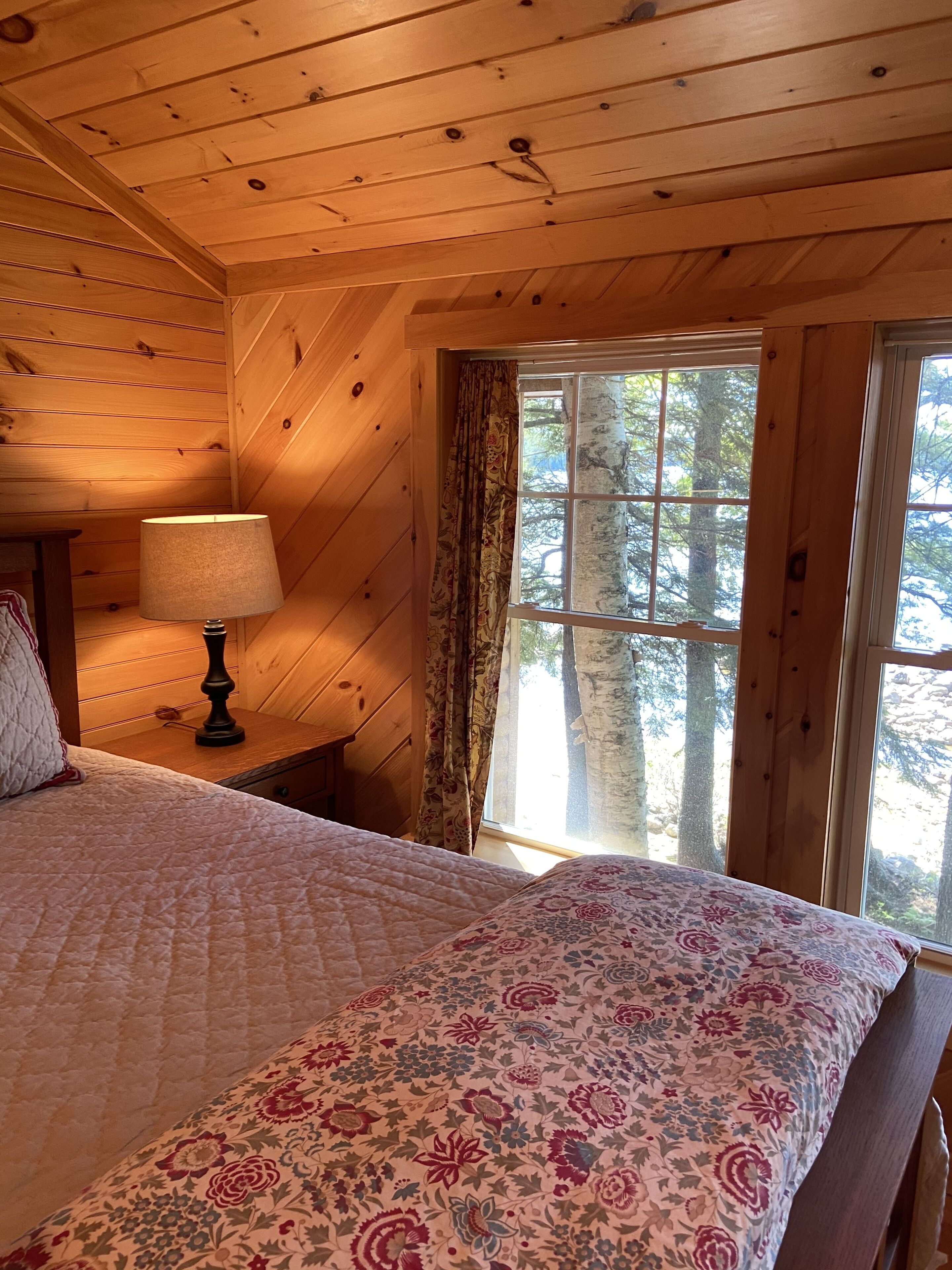 4 bedrooms, WiFi, bed sheets