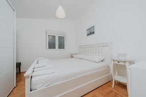 Apartamento Confort | 2 dormitorios, decoración individual, mobiliario individual