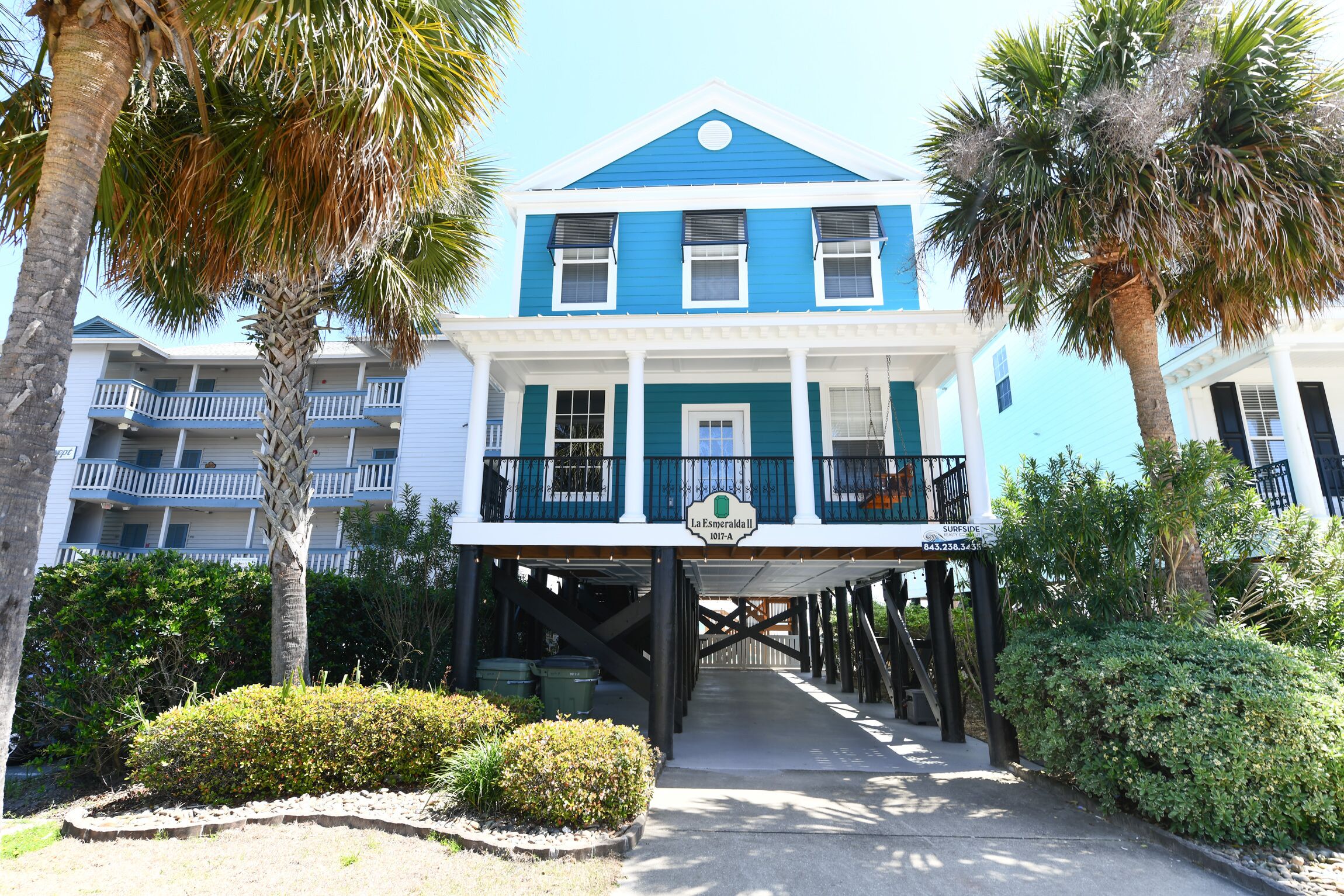 Oceanfront 5 BR Beach House in Surfside Beach with Private Pool! LA ESMERALDA II