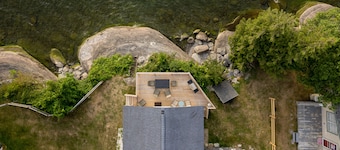 Lakehouse at Pillar Point on Lake Ontario, a relaxing home with stunning sunsets