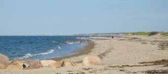 44 Dillingham- Pet-Friendly 4BR Home, .5 mile to Beach, Near Dining & Shopping