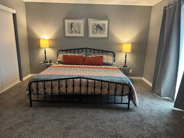 2 habitaciones, cuna de viaje, wifi y ropa de cama