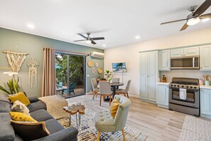 Smart TV - Stylish + Fast Wifi+ IPTV+ Fully Equipped (Tamarindo)