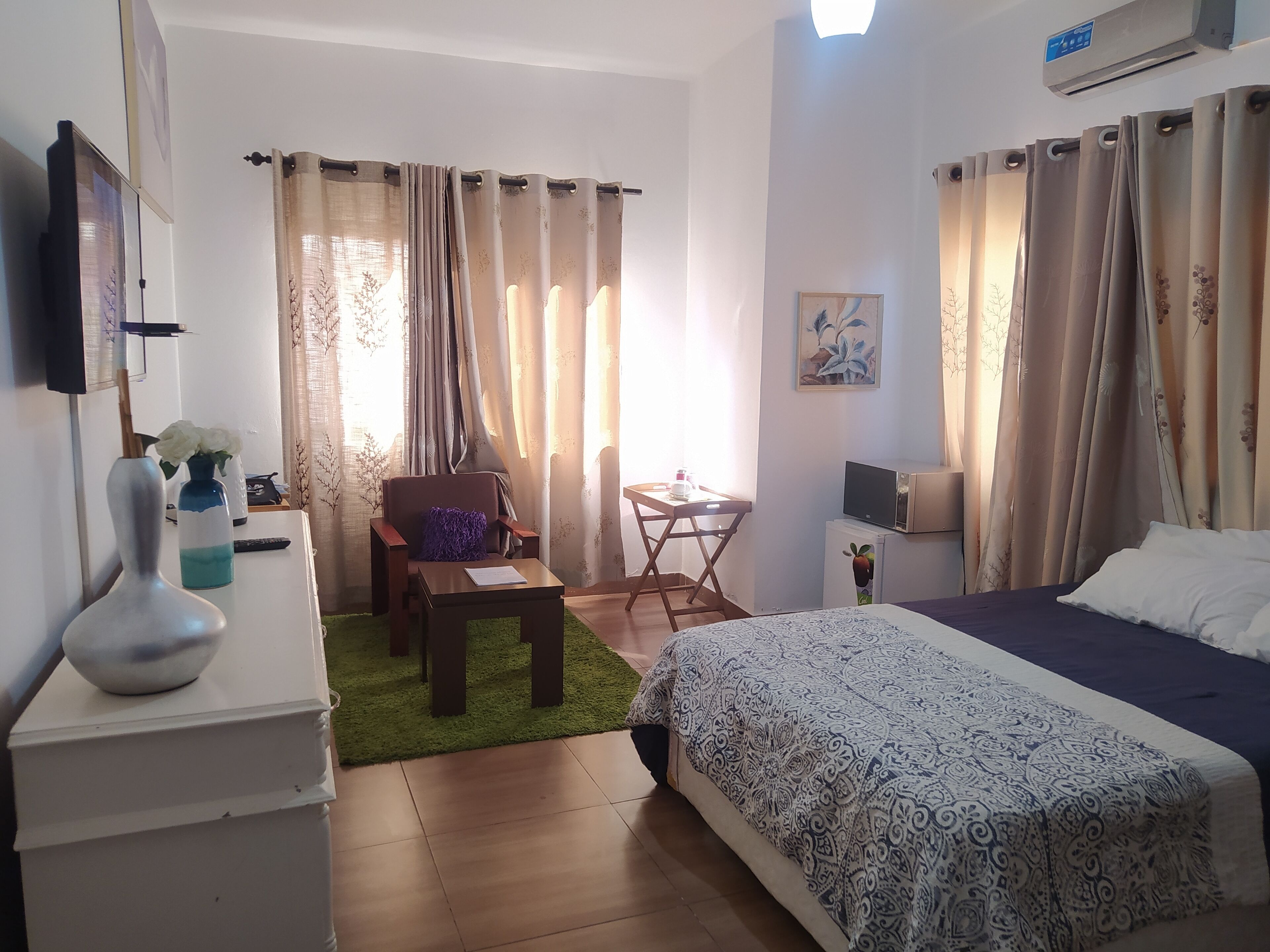 2 bedrooms, desk, iron/ironing board, free WiFi