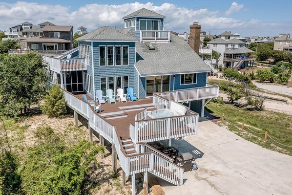 المنشأة من الخارج