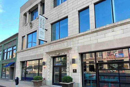 Worldly Designed Spacious One-Bedroom Unit in Rochester's East End