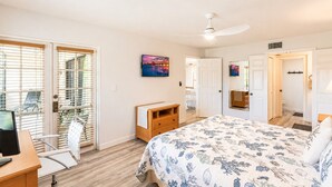 2 Schlafzimmer, Schreibtisch, Bügeleisen/Bügelbrett, Reisekinderbett