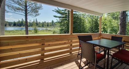 Privat Hot Tub! Sleeps 6 *Traverse City *Sleeping Bear Dunes