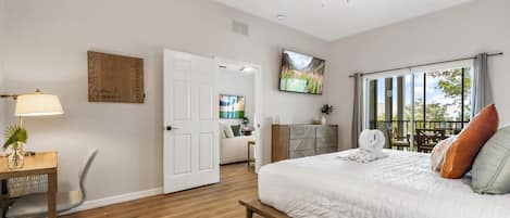 3 Schlafzimmer, Schreibtisch, BĂŒgeleisen/BĂŒgelbrett, WLAN