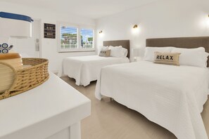 1 غرفة نوم وخزنة داخل الغرفة وواي فاي وملاءات أسرّة