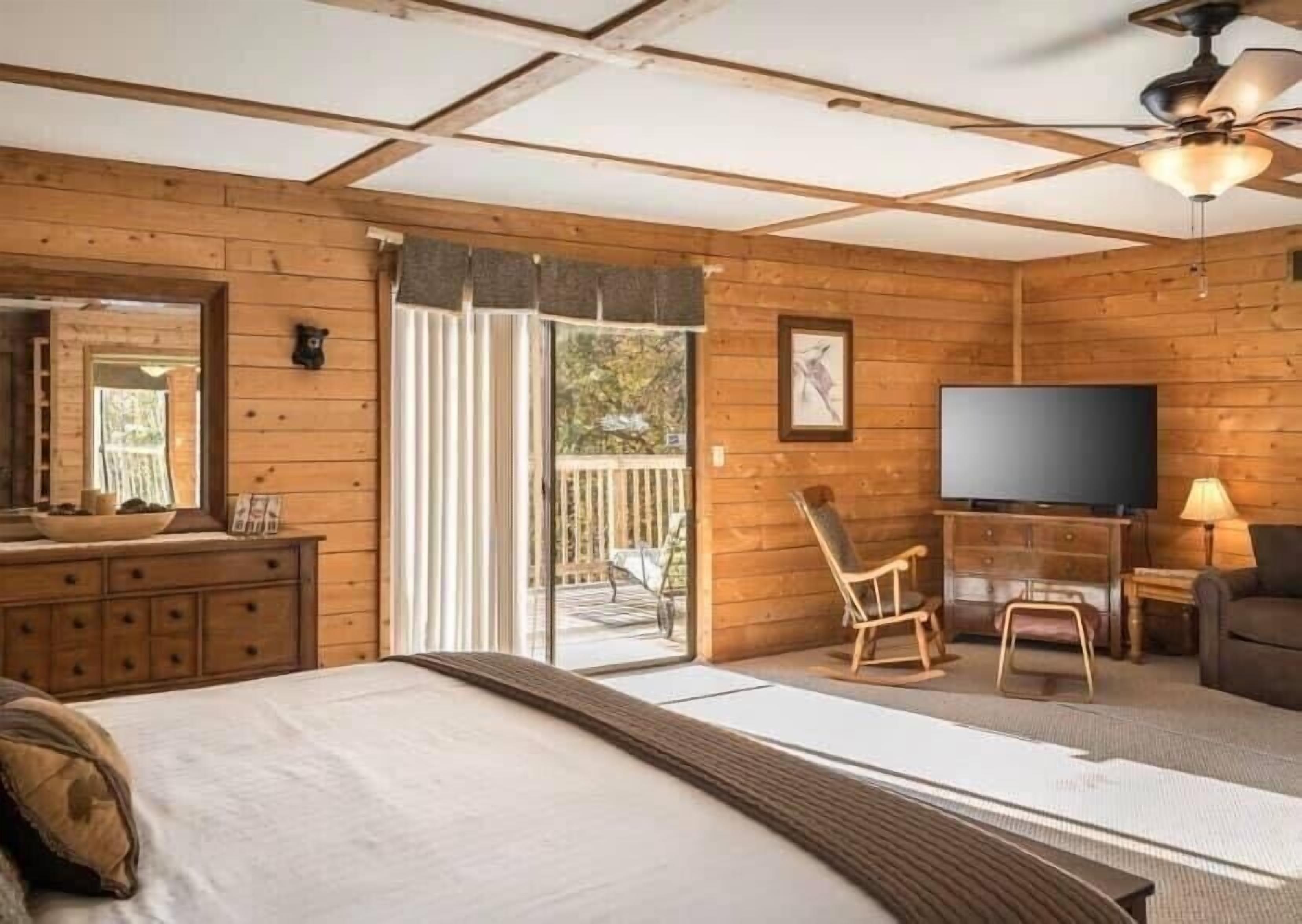 1 多间卧室、熨斗/熨衣板、免费 WiFi、床单