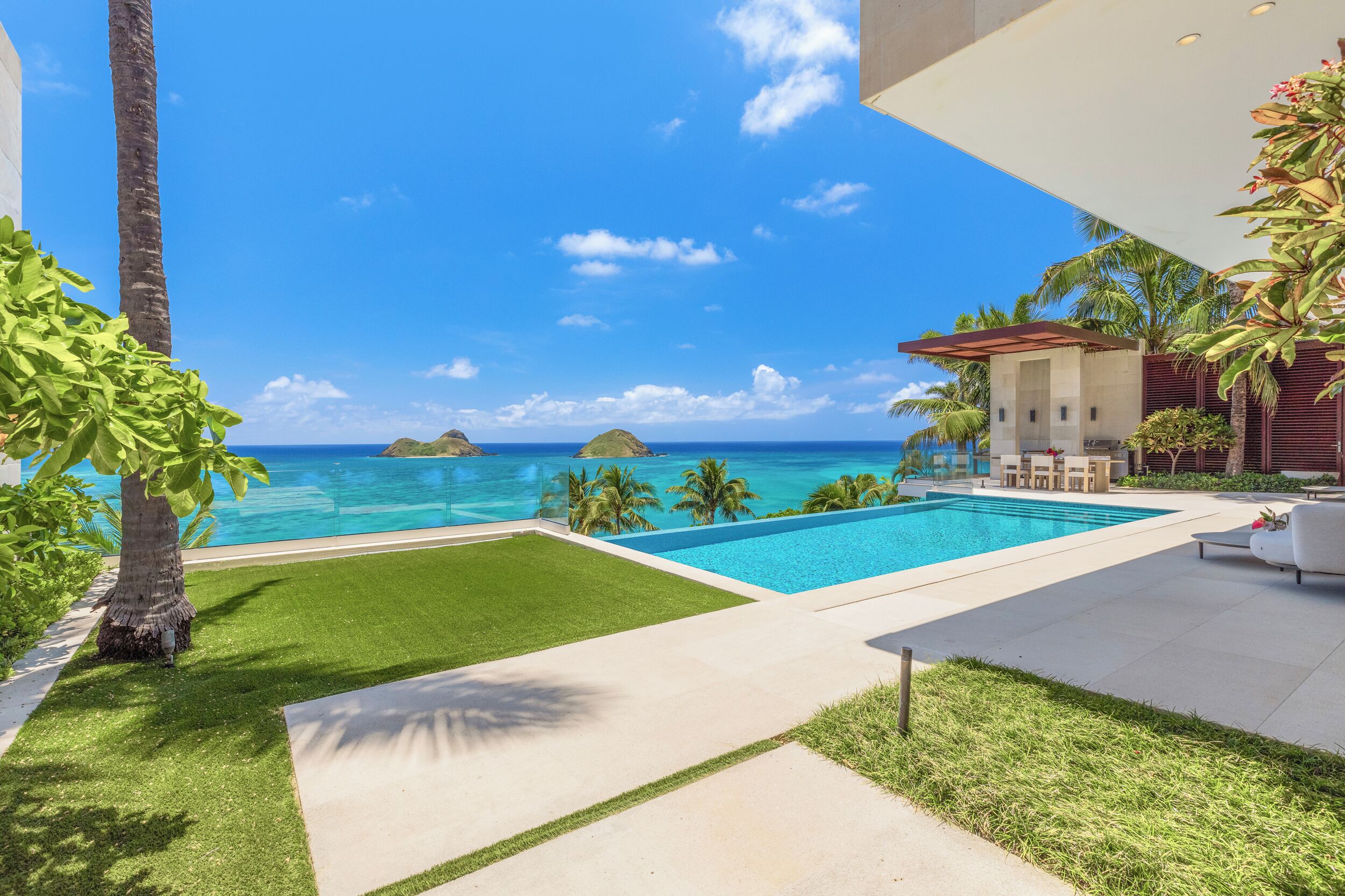 Lanikai Hillside Estate Vacation Rental