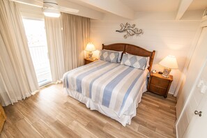 3 bedrooms, iron/ironing board, free WiFi, bed sheets - Unique Direct Oceanfront w/a Private Beach (Ocean City)