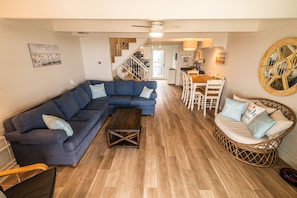 Smart TV, books - Unique Direct Oceanfront w/a Private Beach (Ocean City)