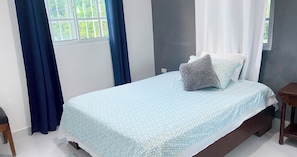 2 Schlafzimmer, Bügeleisen/Bügelbrett, kostenloses WLAN, Bettwäsche