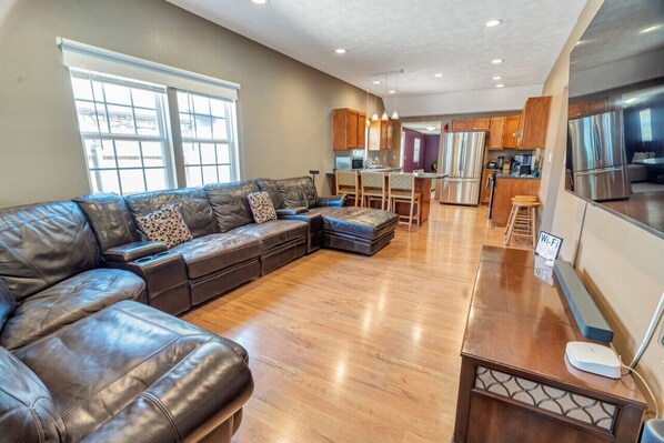 Smart TV, books, music library, stereo