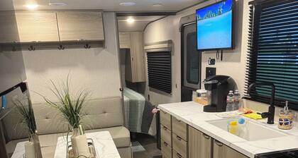 BRAND NEW 2025 RV on a Private Canal Lot and close to Beach