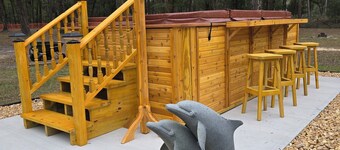 A Hidden Treasure: Spacious Studio with private entrance. Guests hate to leave.