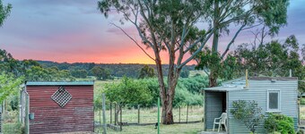 Historic Bluestone Cottage in Creswick EST 1860