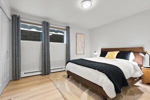 3 bedrooms, desk, blackout curtains, iron/ironing board