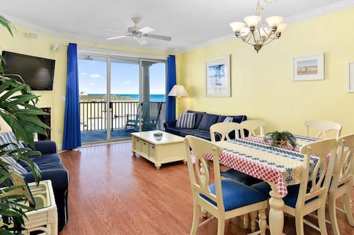 609 Belmont Towers Boardwalk/Pool/Gym/Sauna Awesome Views