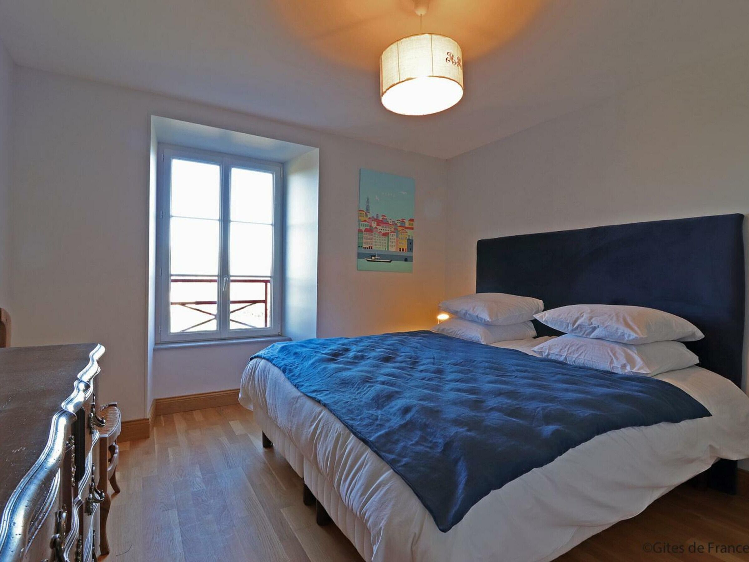 3 habitaciones y wifi gratis 