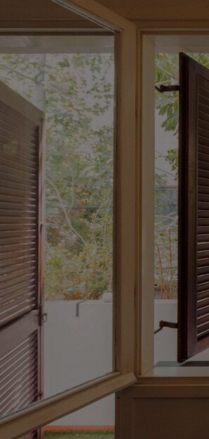 Quầy tiếp tân