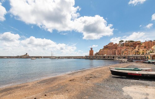 2 bedroom gorgeous home in Cavo