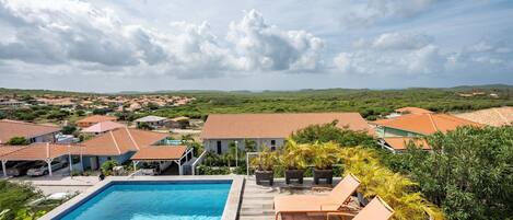 Alberca al aire libre