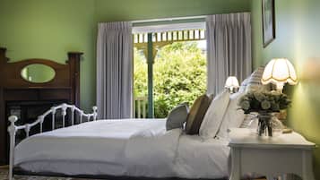 4 Schlafzimmer, Bügeleisen/Bügelbrett, kostenloses WLAN, Bettwäsche
