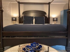 2 Schlafzimmer, Schreibtisch, Bügeleisen/Bügelbrett, kostenloses WLAN