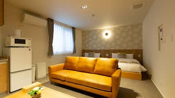 Chambre, non-fumeurs (Standard C) | Bureau, Wi-Fi gratuit