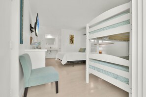 1 bedroom, in-room safe, WiFi, bed sheets