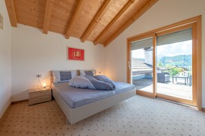 2 makuuhuonetta, vauvan matkasänky, ilmainen Wi-Fi, vuodevaatteet