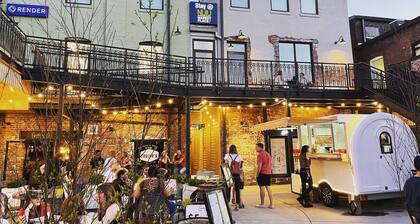 Lux NULU | Walk to Eats Bars Distilleries Shopping