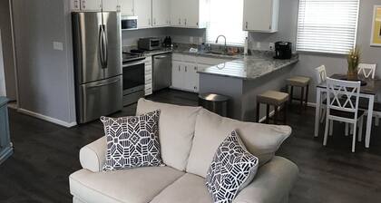 Newly renovated in 2021 beach house!