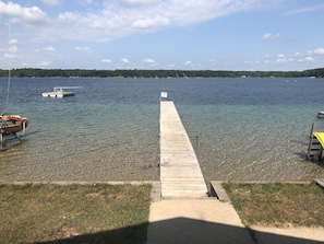 Beach nearby, sun loungers - Bear Lake Kalkaska, MI Lakefront with beautiful sandy beach (Kalkaska)