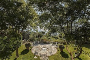 숙박 시설 구내