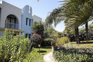 숙박 시설 구내