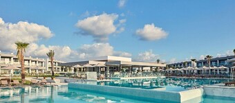 Atlantica Dreams Resort