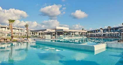 Atlantica Dreams Resort