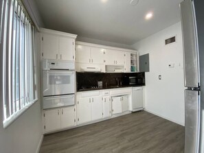 Fridge, microwave, oven, stovetop - Beautiful and renovated with great location and parking. (Coral Gables)