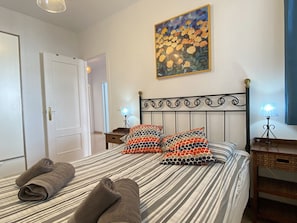 2 bedrooms, iron/ironing board, free WiFi, bed sheets - Mediterraneo 20E by Casasol (Nerja)