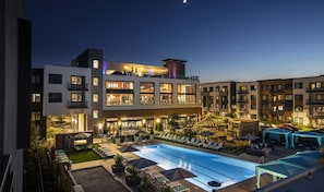 Outdoor pool, sun loungers