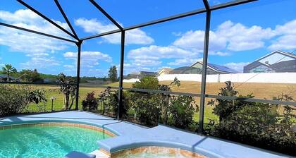 NO Carpet House! Private Pool & Spa Cozy 4 bedrooms/3 bathrooms Home by Disney